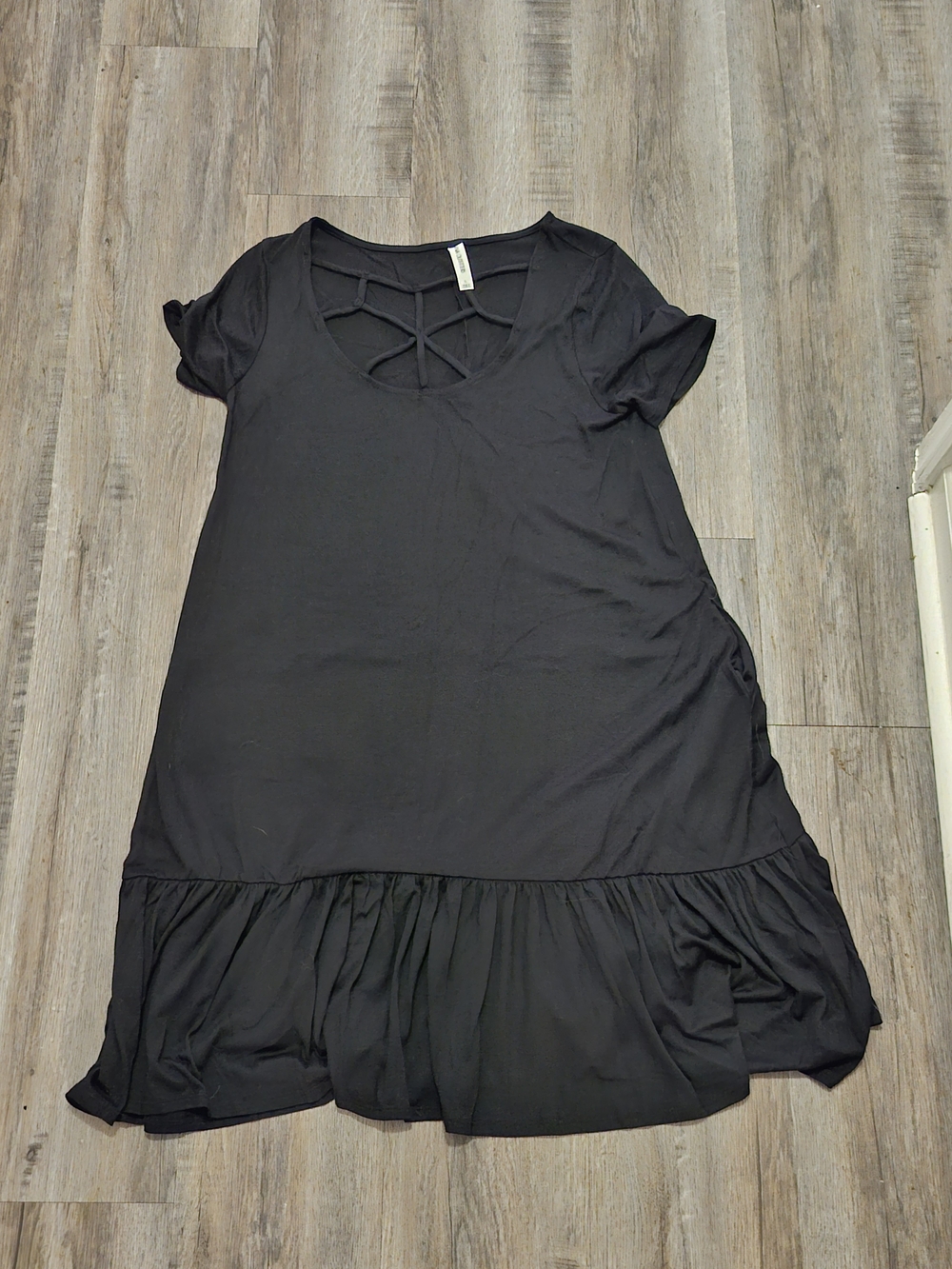 Zenana Outfitters Black Short Sleeve Dress with Lattice Back Detail
